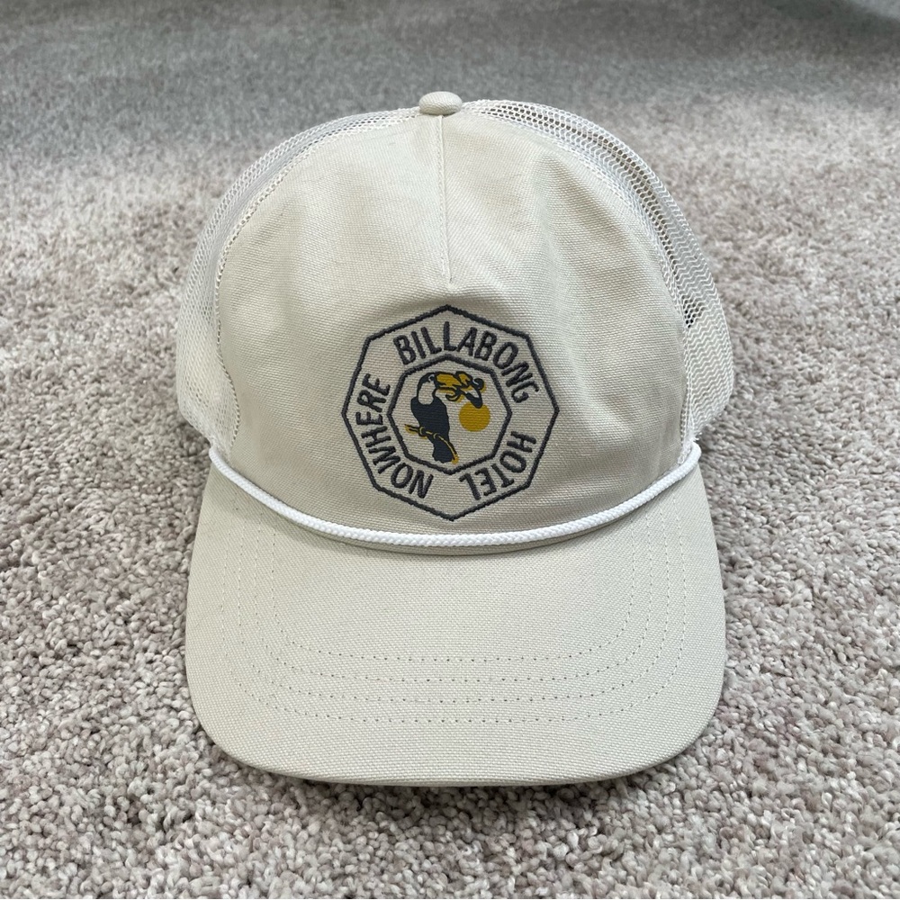 Billabong Hat NWOT